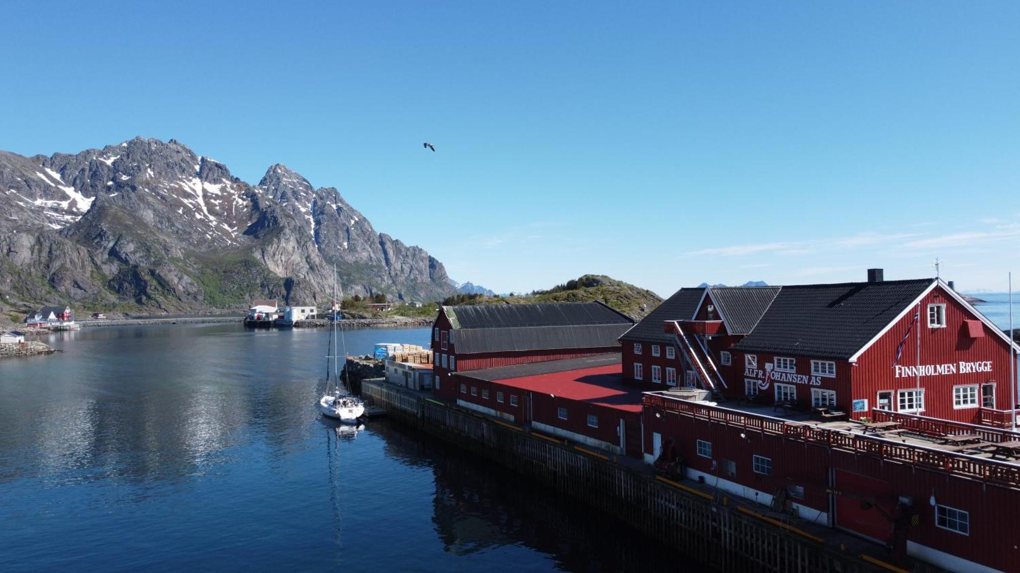 Finnholmen Brygge Henningsvaer Exterior photo